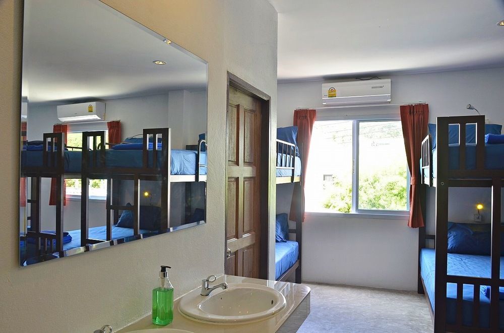 Ck Hostel Koh Tao Exteriör bild